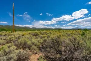5.7 Acre Corner Lot With Power Close To Mountain Home Reservoir