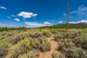 5.7 Acre Corner Lot With Power Close To Mountain Home Reservoir