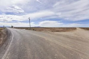 0.25 Acre RV & Earthship Friendly Lot Just Minutes From Taos