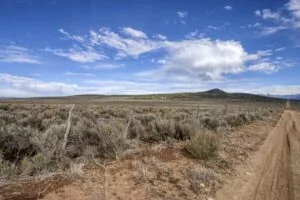 0.25 Acre RV & Earthship Friendly Lot Just Minutes From Taos
