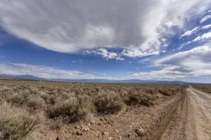 0.25 Acre RV & Earthship Friendly Lot Just Minutes From Taos