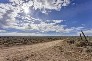 0.25 Acre RV & Earthship Friendly Lot Just Minutes From Taos