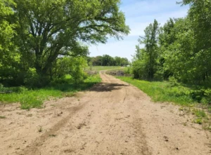 22 Acres